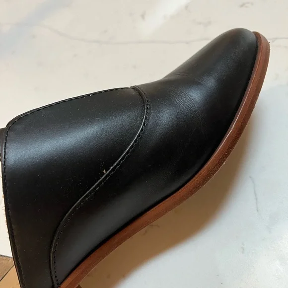 Nisolo Black Leather Flats - Picture 2 of 4